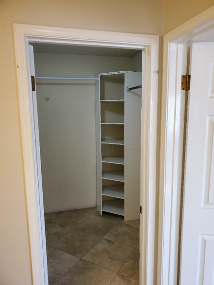 Building Photo - 21271 Ave Nubes