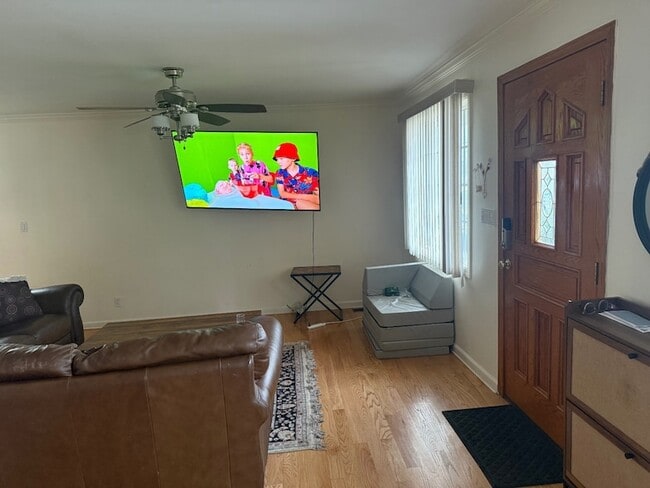 Building Photo - 284 Semton Blvd