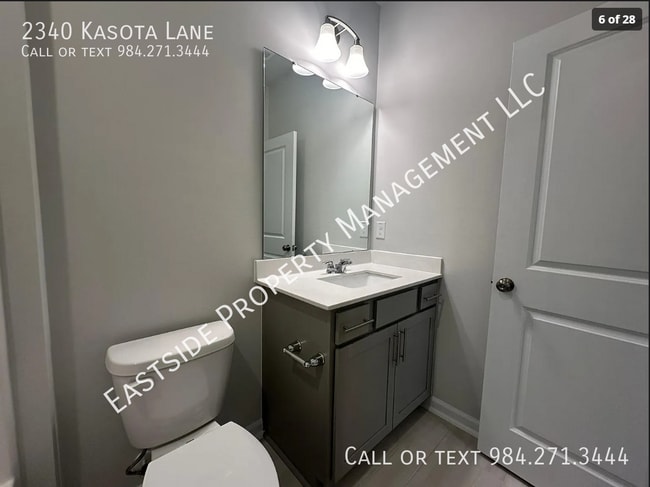 Building Photo - 2340 Kasota Ln
