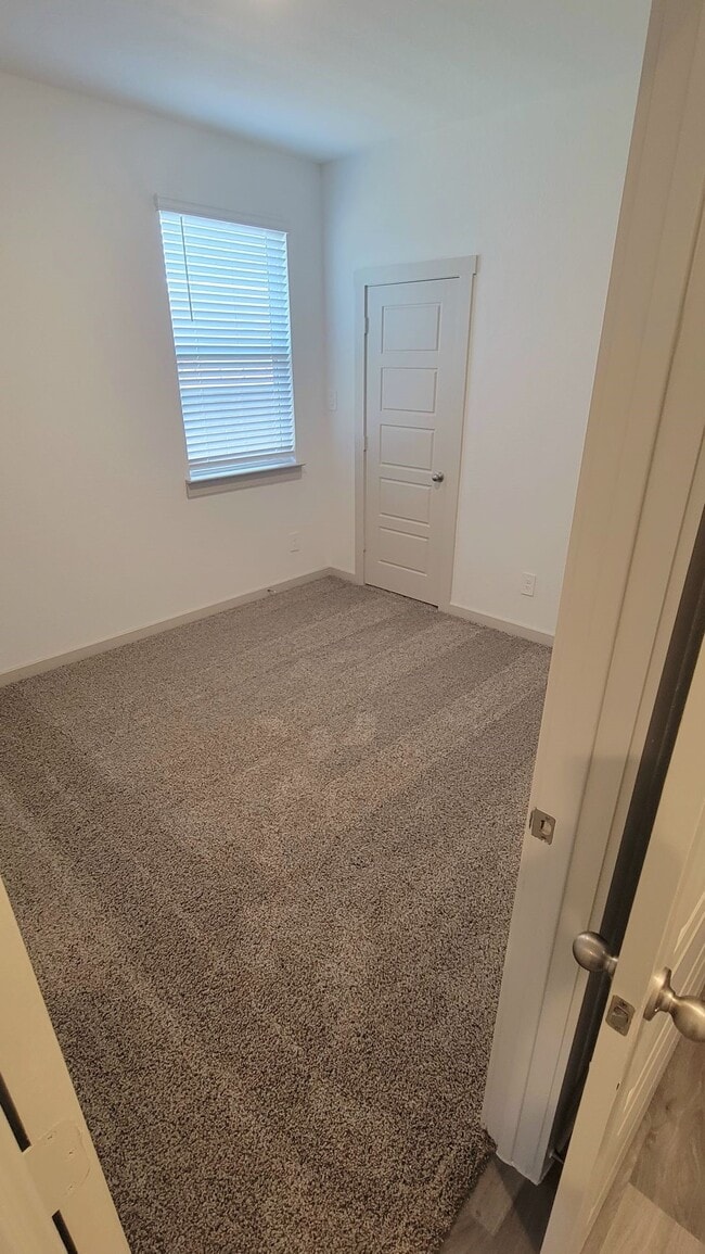 Building Photo - 2907 Stamford Hl Ln