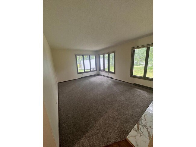 Building Photo - 9866 Scandia Trail N