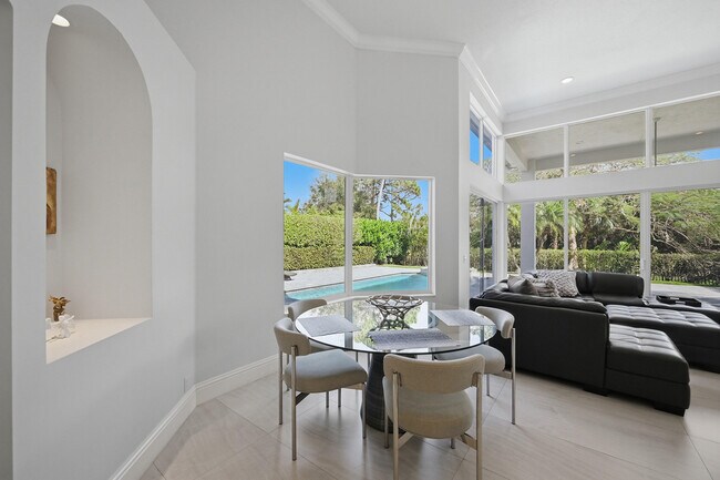 Building Photo - 5006 NW 24th Cir