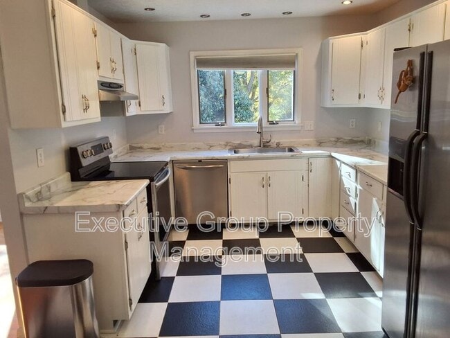 Building Photo - 813 Mohave Ct