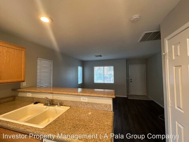 Building Photo - 3 br, 2.5 bath House - 6462 Abbey Door Ct