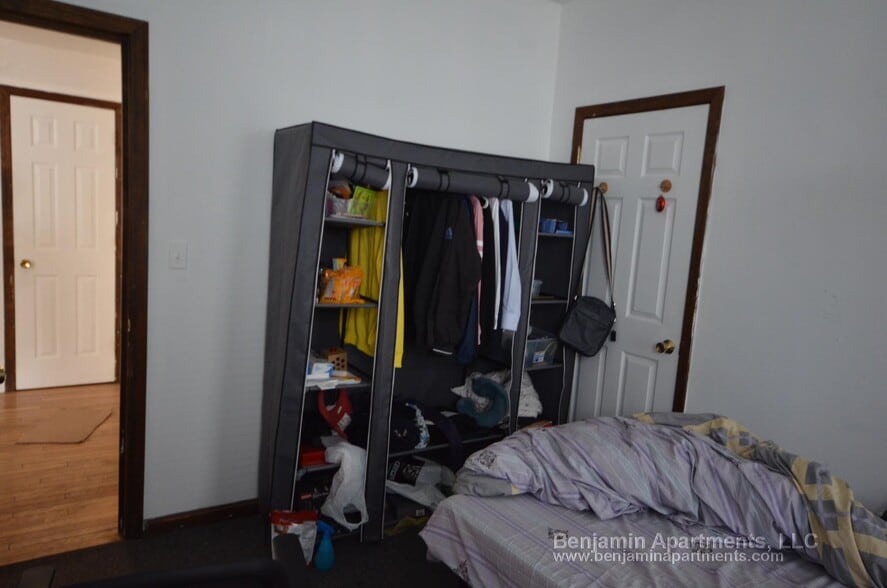 Building Photo - 10 Parker Hill Ave