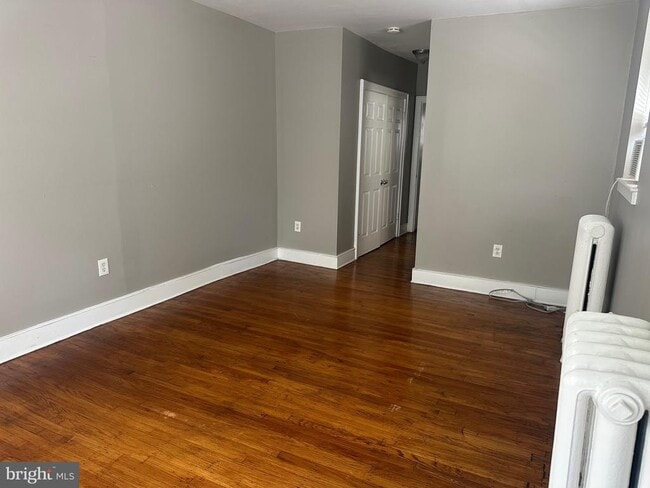 Building Photo - 308 Delancey St