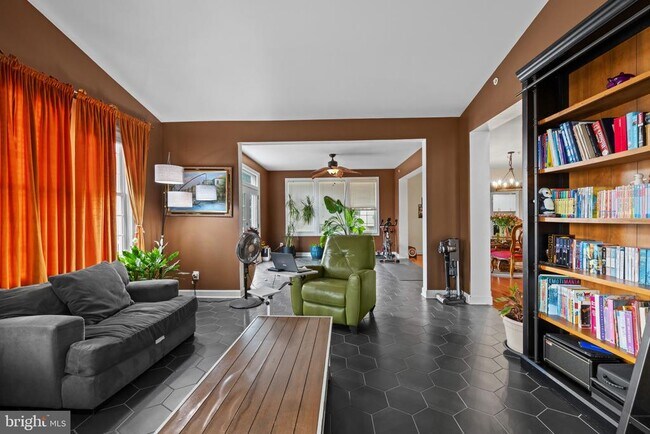 Building Photo - 5066 Winesap Way