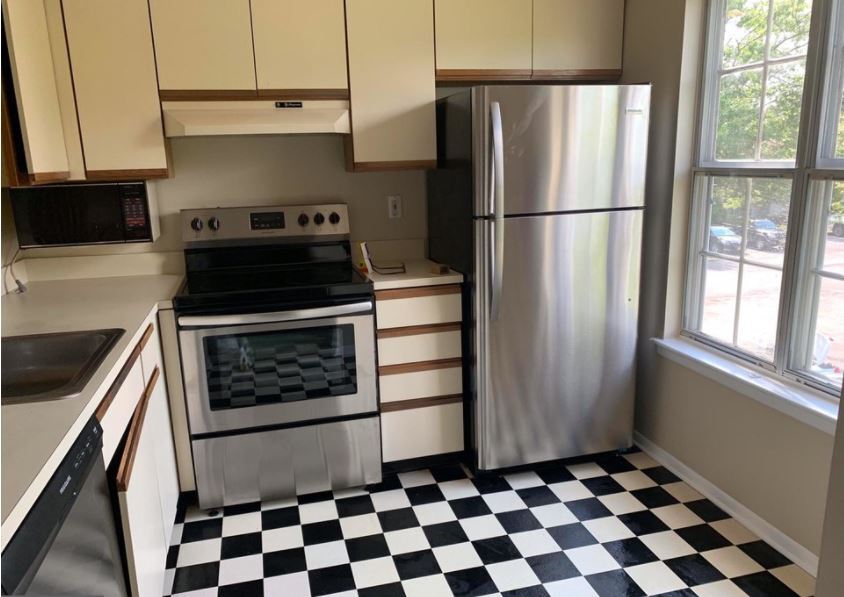 Building Photo - 331B Delancey Pl