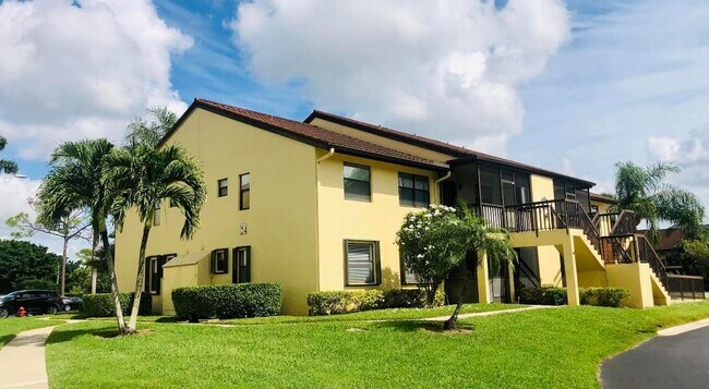 Building Photo - 4695 Lucerne Lakes Blvd E