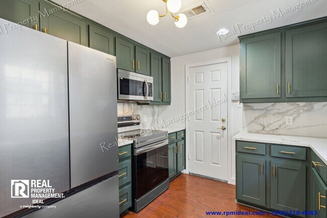 Building Photo - 4111 Herschel Ave