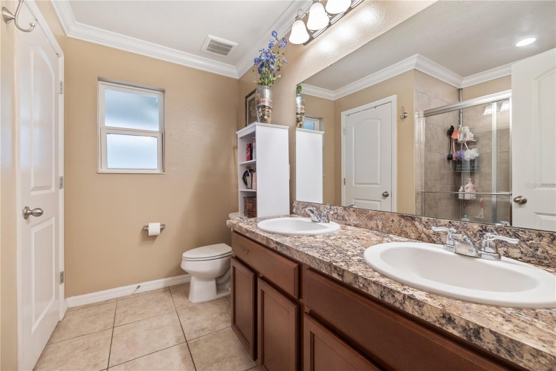 Building Photo - 7604 Sunshine Bridge Ave