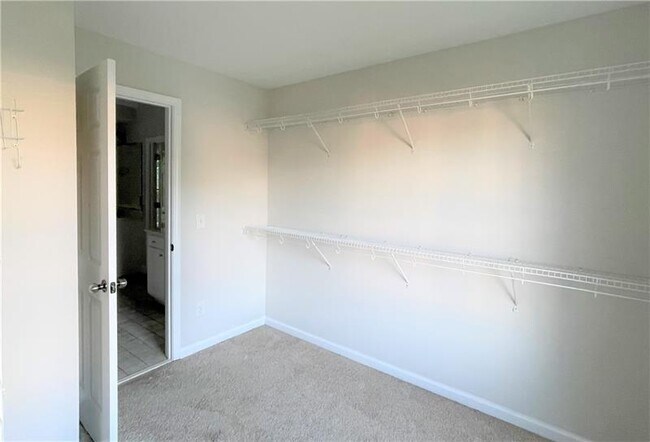 Building Photo - 5425 Old Haven Ct