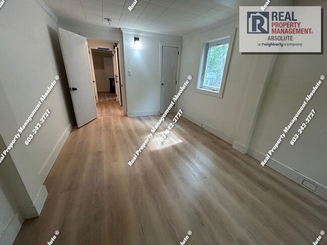 Building Photo - Charming 2-Bedroom Home with Bonus Room – ...