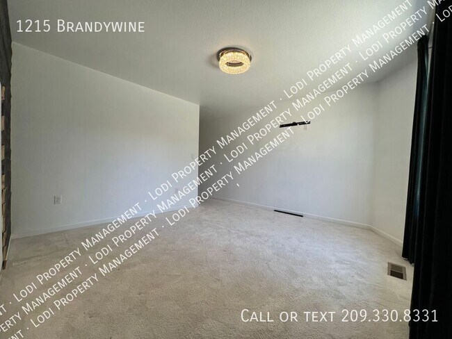 Building Photo - 1215 Brandywine-