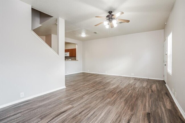 Building Photo - 23731 Pebworth Pl