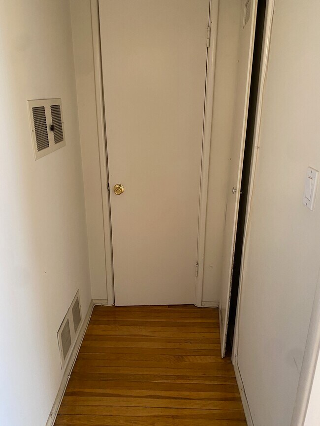 Extra Storage - 7901 Alverstone Ave