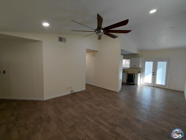 Building Photo - 314 Butterfield Trail