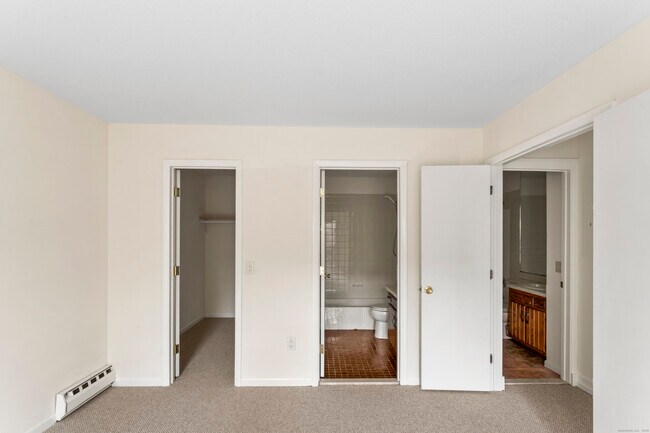 Building Photo - 1 Fairfield Ave