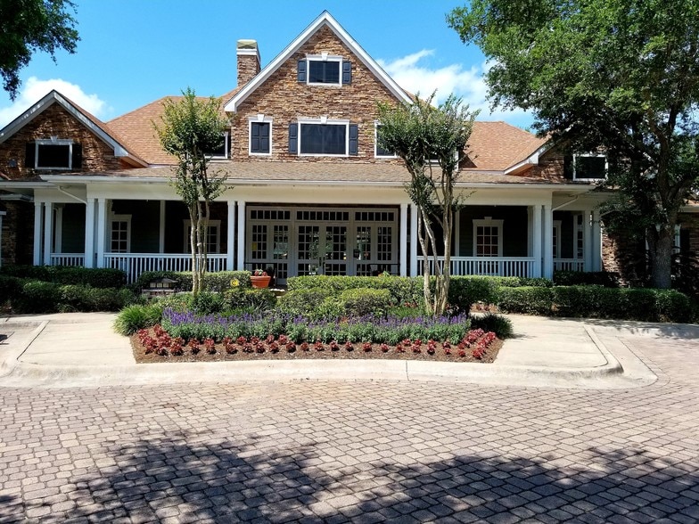 The Lodge at West Oaks Houston, TX Apartment Finder