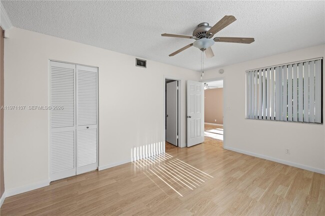 Building Photo - 10105 W Sunrise Blvd