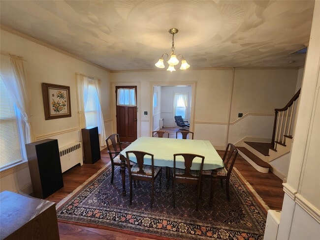 Building Photo - 40 Murray St