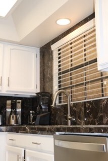 Building Photo - 1401 S La Brucherie Rd