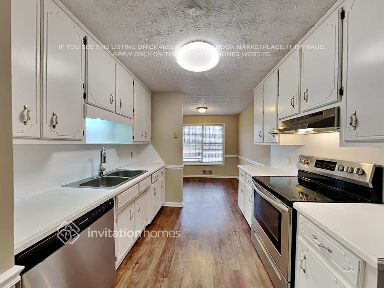 Building Photo - 3281 Greystone Ct