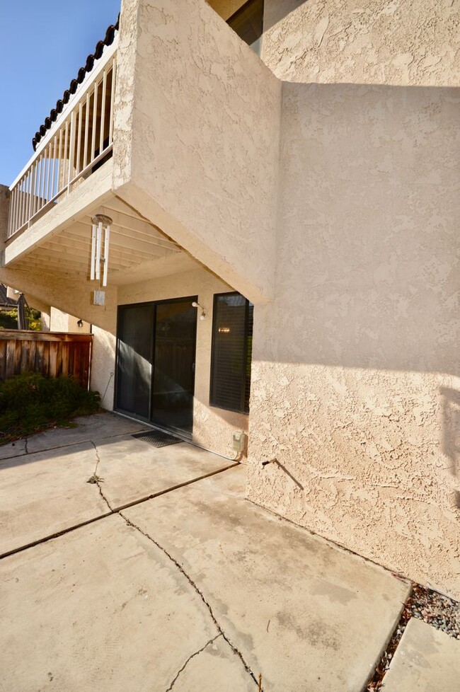 Building Photo - Gated Fairway Village 3 Bedroom Fullerton ...