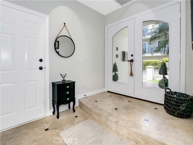 Building Photo - 300 16th St