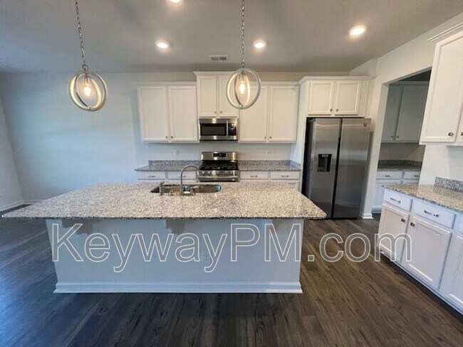 Building Photo - 6058 High Top Ln