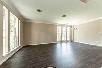 Building Photo - 2608 Leroy St