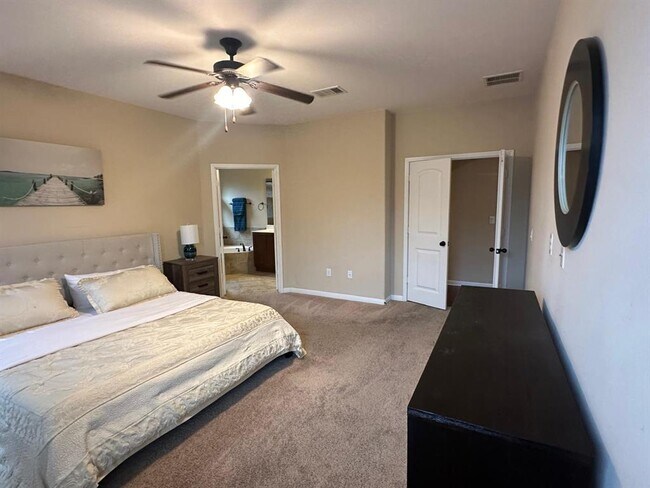 Building Photo - 16213 Cantania Cove