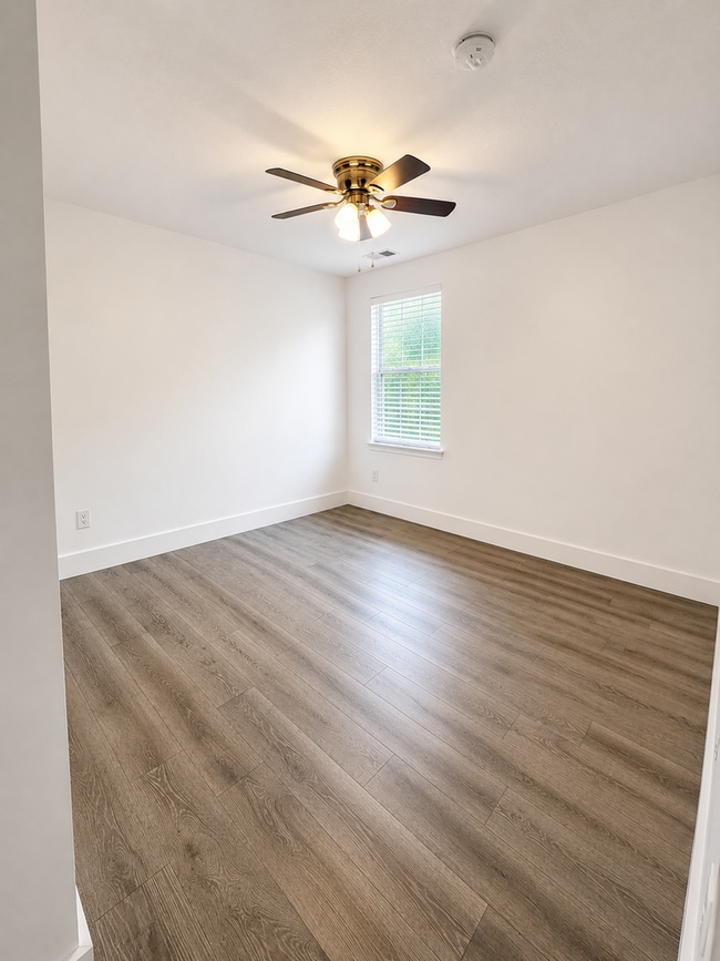 Building Photo - 4979 Paddy Trace