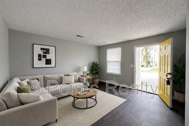 Building Photo - 308 Prince Ave