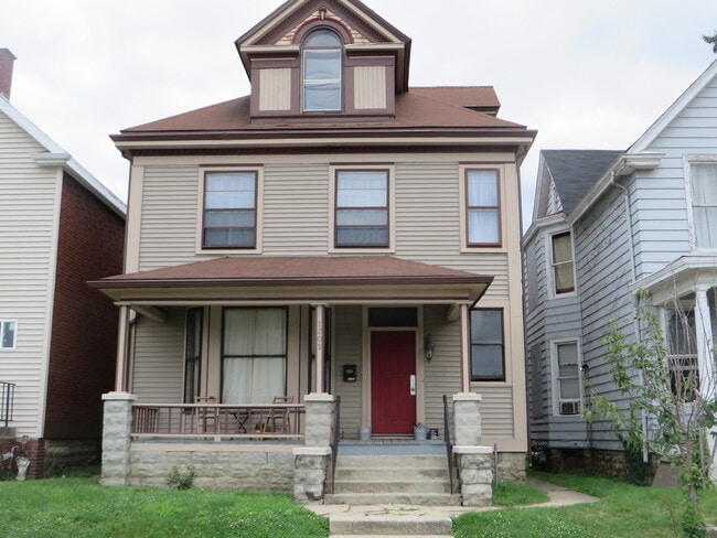Building Photo - 1205 Fulton St