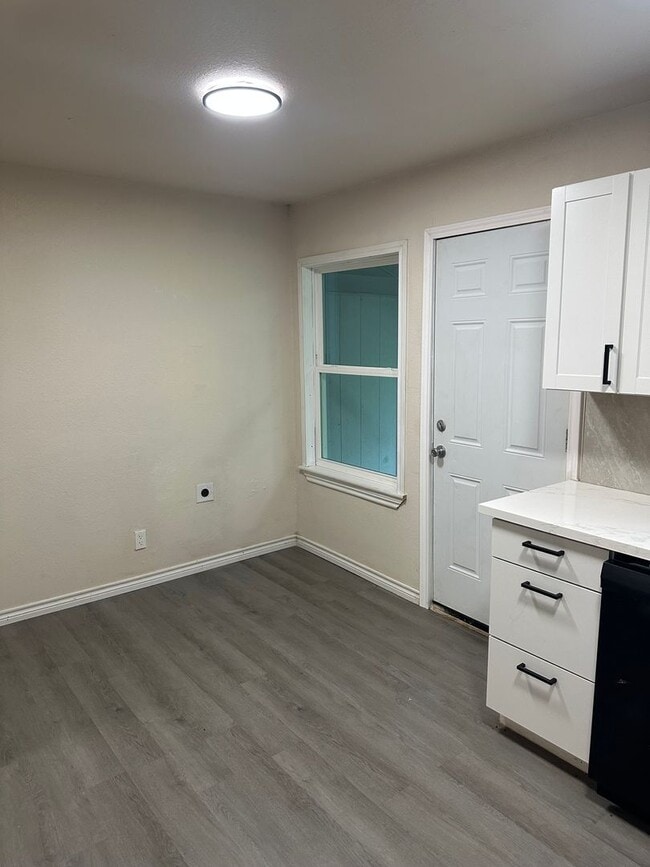 Building Photo - 2bd/1ba in Killeen