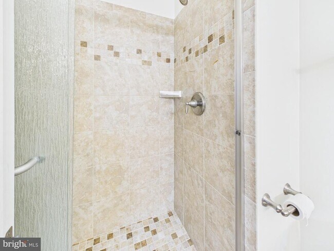 Building Photo - 3527 Piney Woods Pl