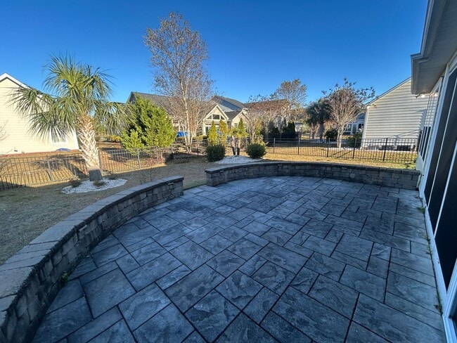 Building Photo - 1189 Parish Way