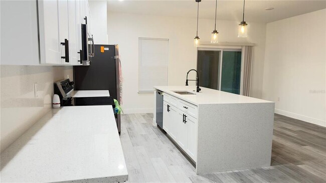 Building Photo - 13047 SW 79th Cir