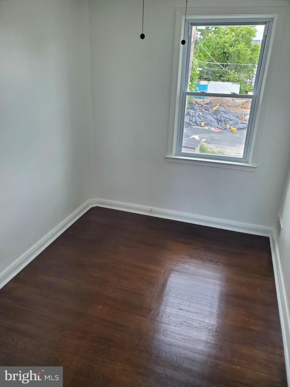 Building Photo - 1534 Doolittle Rd