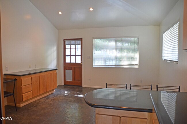 Building Photo - 4541 Alveo Rd