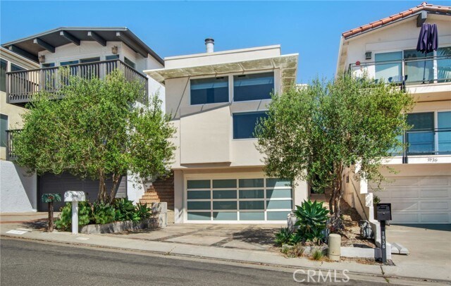 Building Photo - 912 Santa Ana St