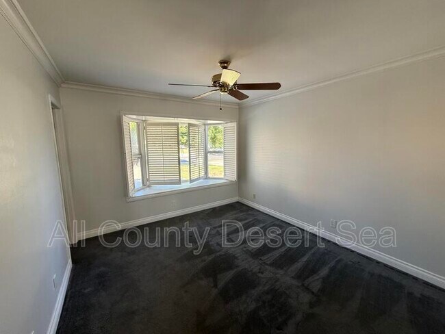 Building Photo - 18527 San Antonio St