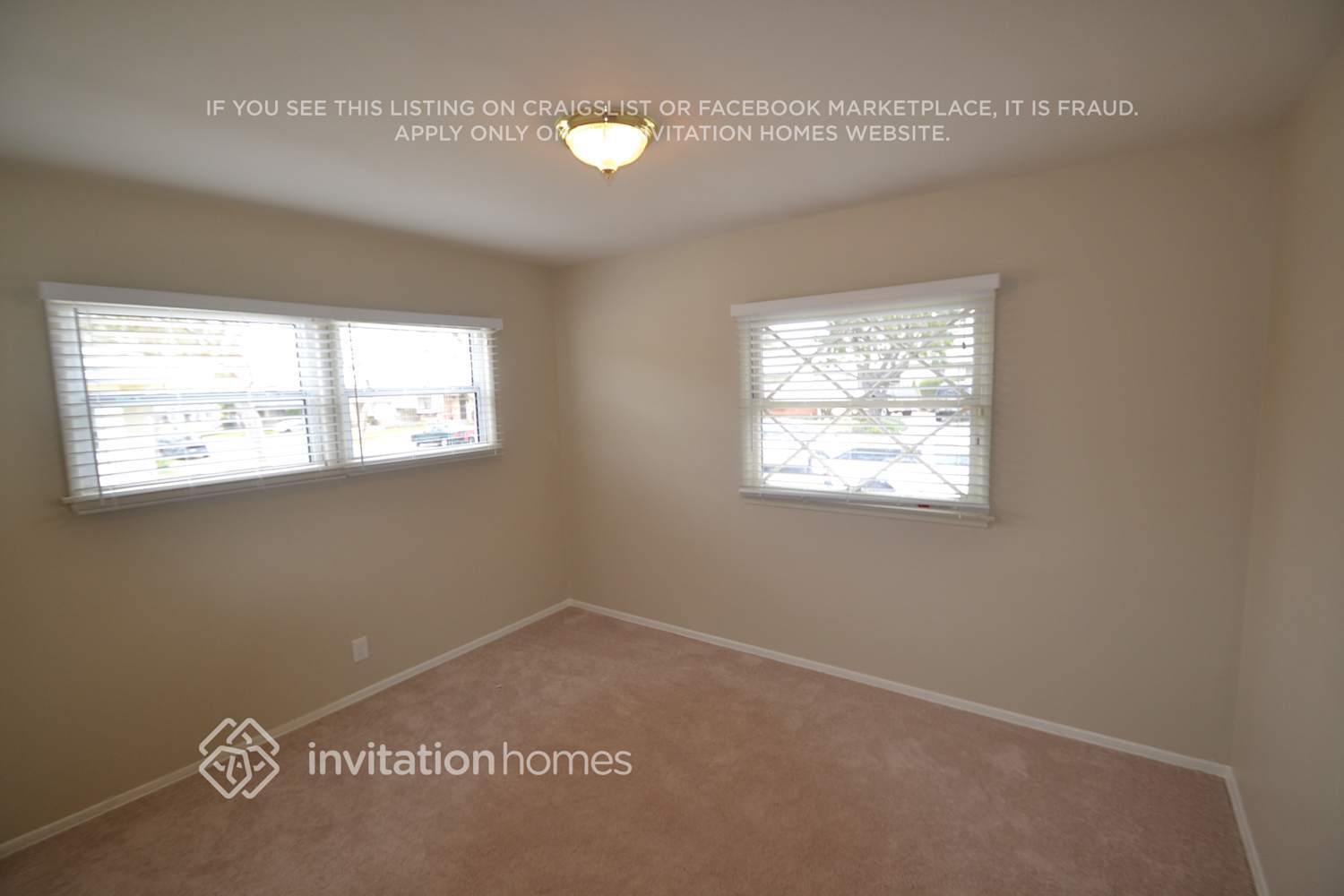 Building Photo - 2602 W 112th St