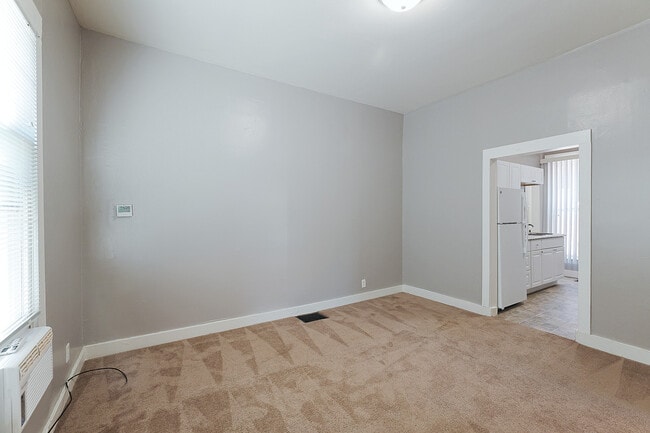 Building Photo - 1629 C St