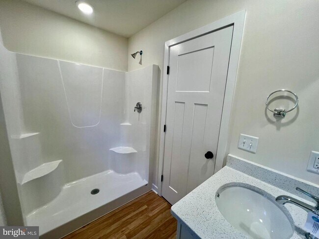 Building Photo - 73 Azalea Way