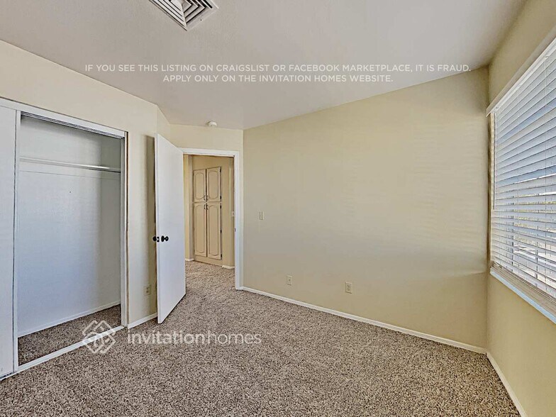 Building Photo - 4441 W Oraibi Dr