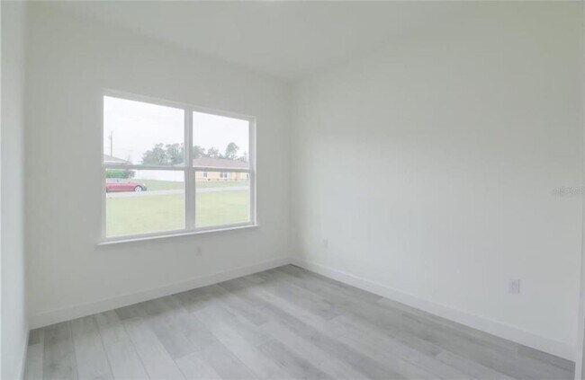Building Photo - 14908 SW 63rd Ct