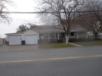 Building Photo - Corner Lot, Large Front and back yard