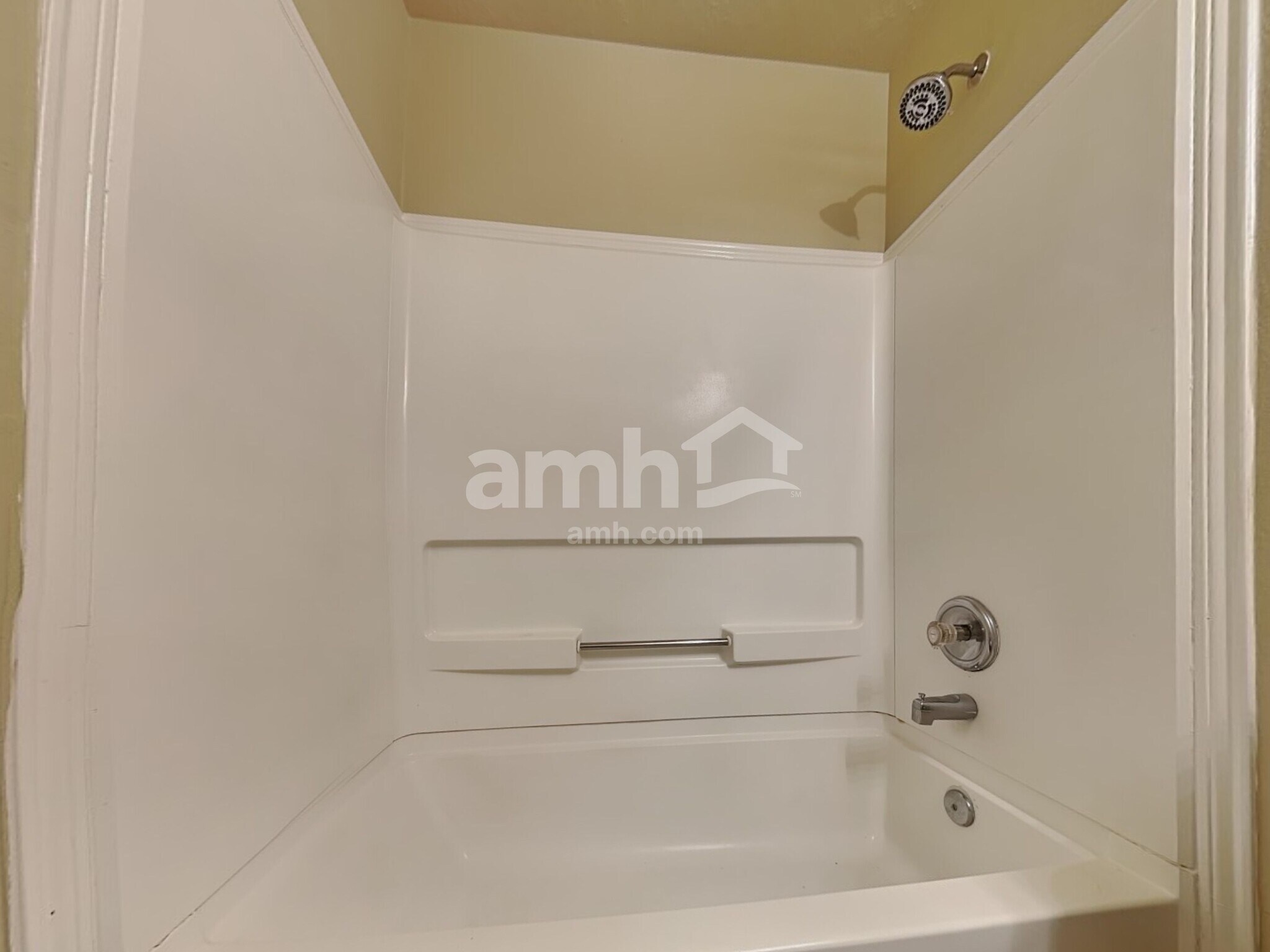 Building Photo - 9530 Belleclarie Ln